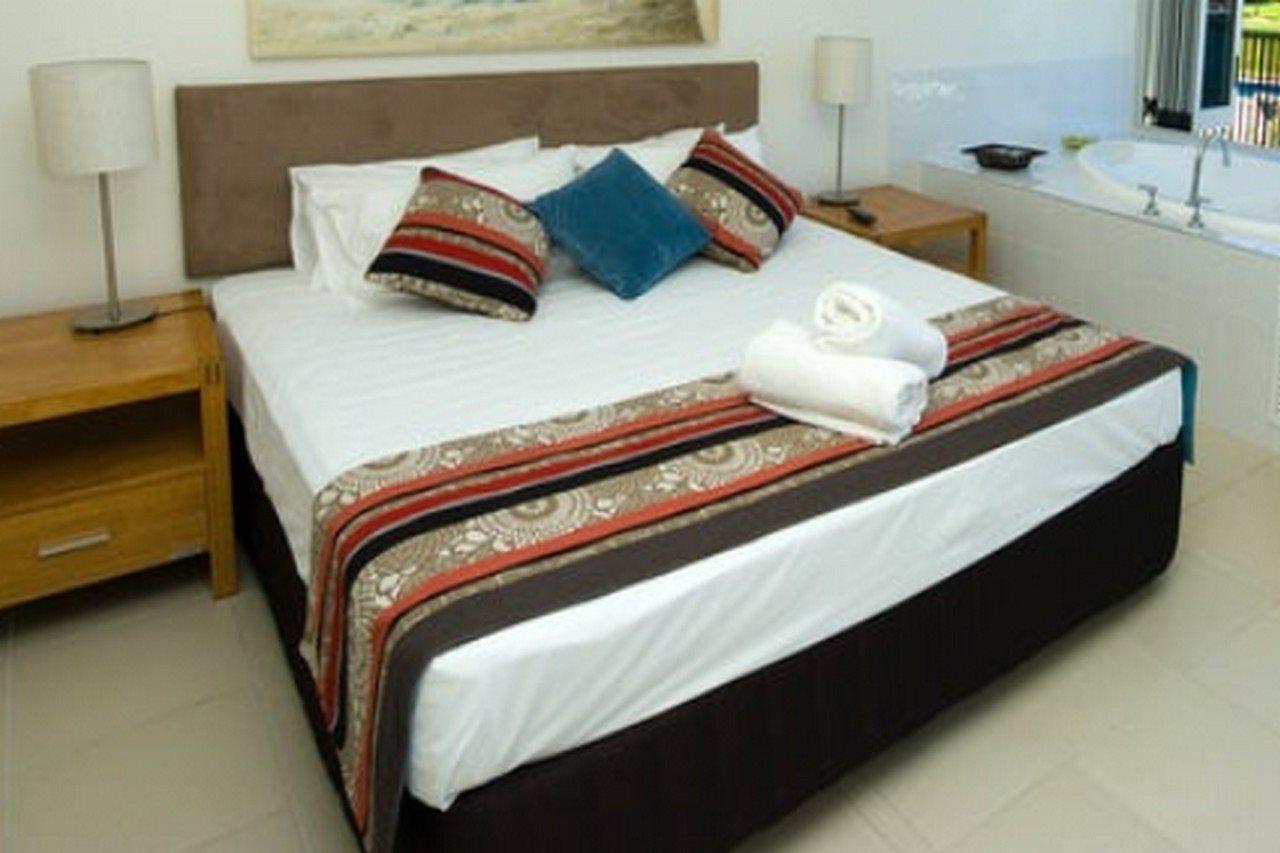 Beachside Magnetic Harbour Apartments Nelly Bay Экстерьер фото