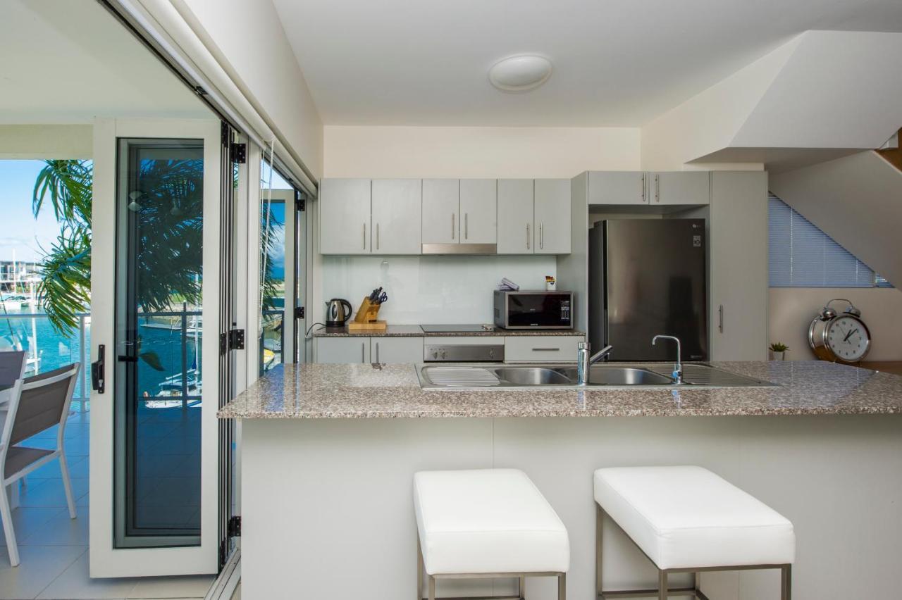 Beachside Magnetic Harbour Apartments Nelly Bay Экстерьер фото