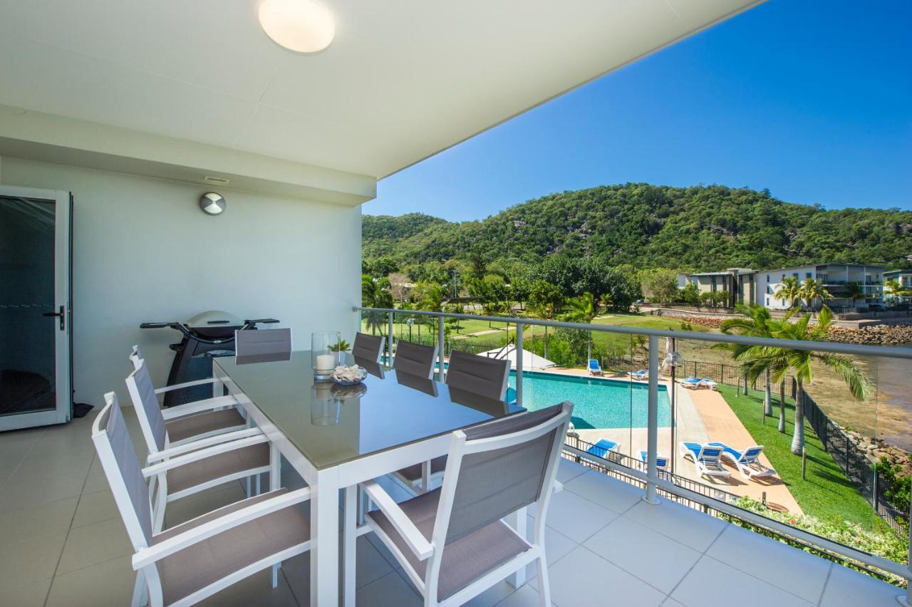 Beachside Magnetic Harbour Apartments Nelly Bay Экстерьер фото